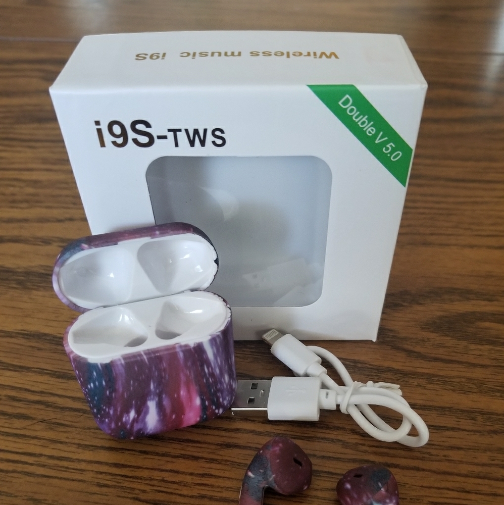 i9S Wireless Earbuds